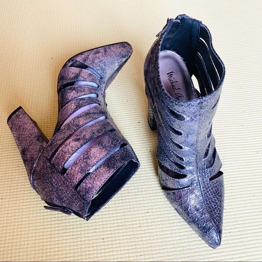 NWOB MICHAEL ANTONIO Witchy Y2K Snakeskin Boots Whimsygoth womens size 5.5